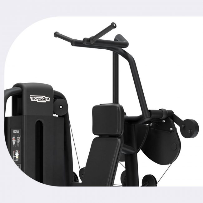 Vertical Traction 700 - TECHNOGYM – Image 2