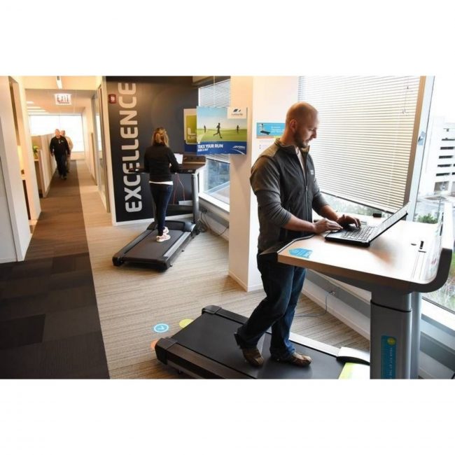 Tapis de course In Movement - LIFE FITNESS – Image 7